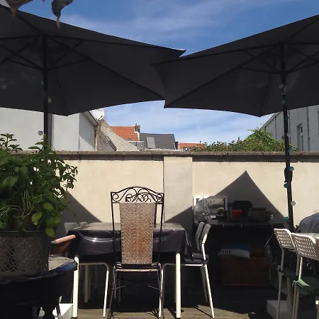Alojamento de Acomodação e Pequeno-almoço Bohemian House 3*