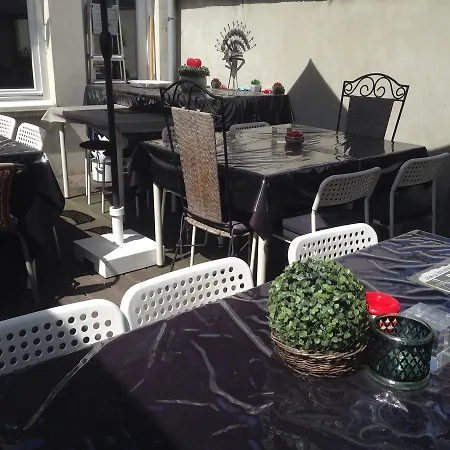 Bohemian House לינה וארוחת בוקר